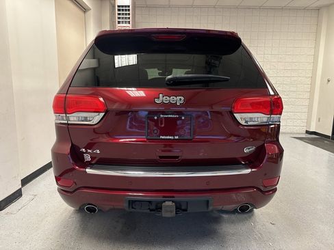 Used 2017 Jeep Grand Cherokee Overland w/ Jeep Active Safety Group image 20