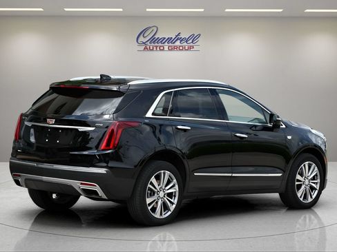 Used 2024 Cadillac XT5 Premium Luxury w/ Technology Package AWD/4WD image 4