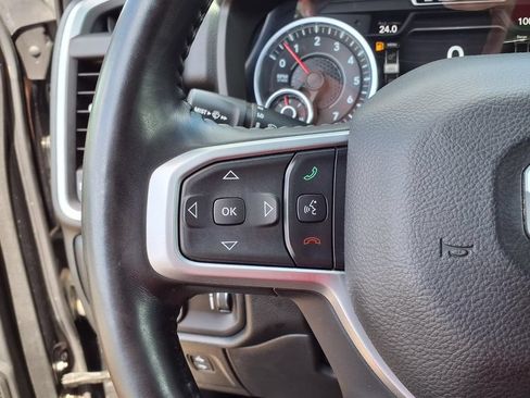 Used 2022 RAM 1500 Big Horn AWD/4WD image 32
