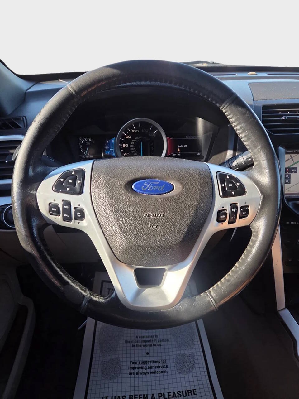 Used 2014 Ford Explorer XLT w/ Equipment Group 202A FWD image 8