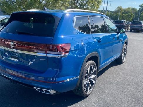 Certified 2026 Volkswagen Atlas SEL Premium R-Line AWD/4WD image 11