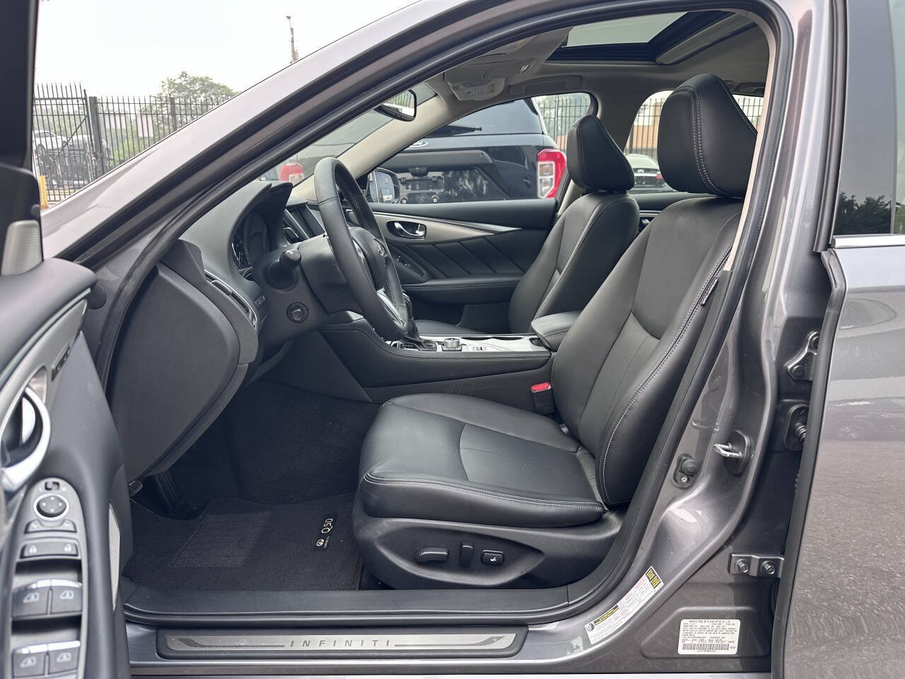 Used 2022 INFINITI Q50 Luxe w/ Cargo Package AWD/4WD image 12