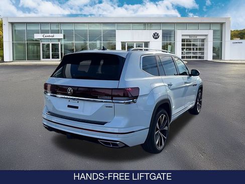 New 2026 Volkswagen Atlas SEL Premium R-Line image 7