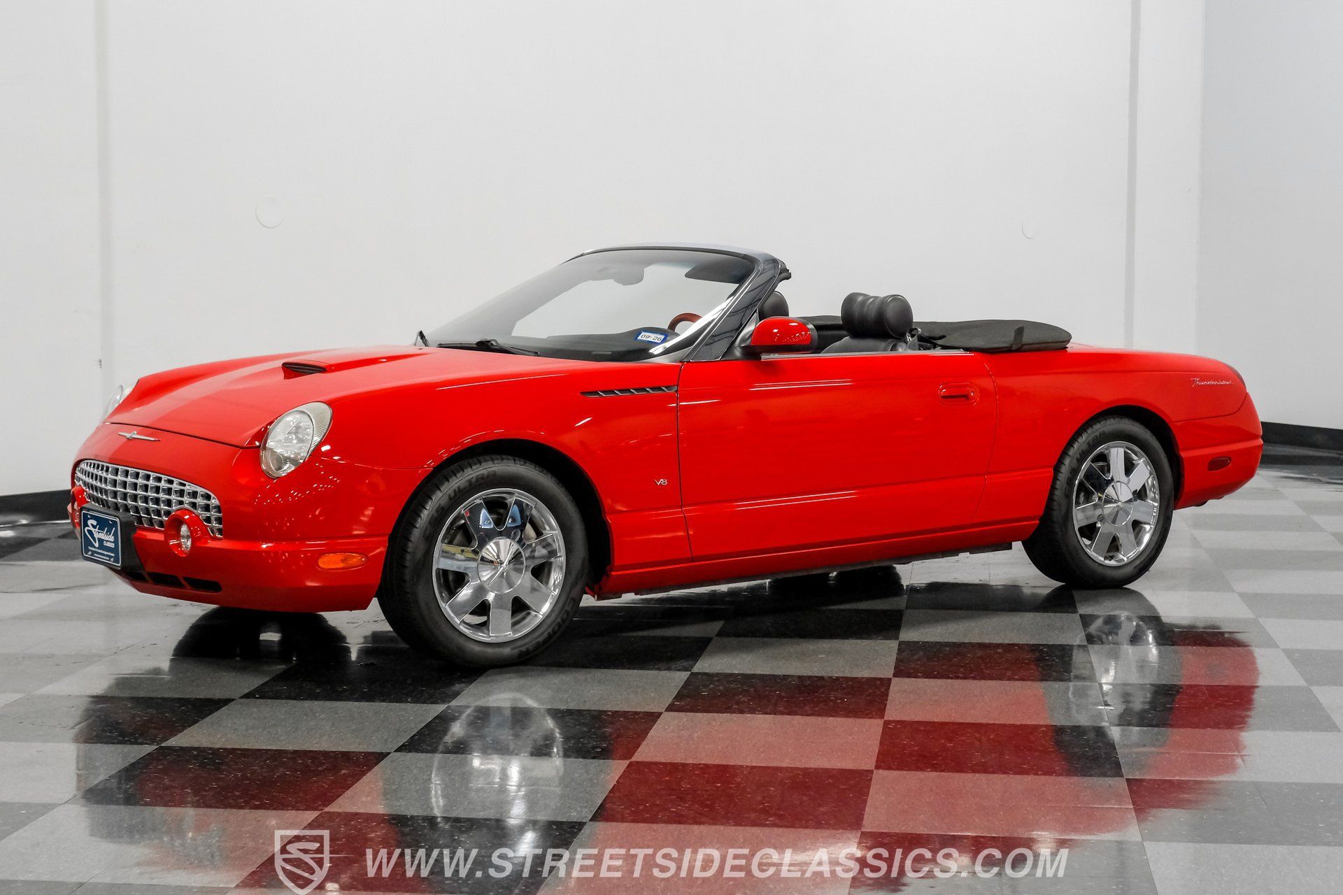 Used 2003 Ford Thunderbird RWD image 6