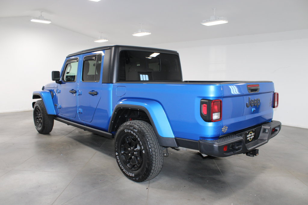 Used 2022 Jeep Gladiator Sport AWD/4WD image 7