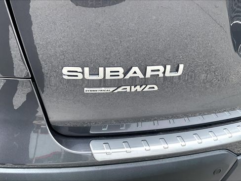 Used 2023 Subaru Ascent Premium w/ Convenience Package AWD/4WD image 30
