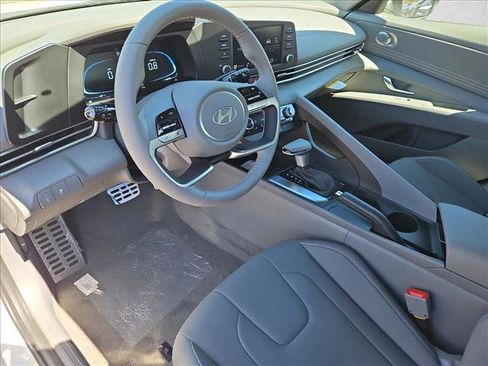 New 2026 Hyundai Elantra Sport image 3