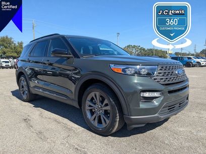 Certified 2023 Ford Explorer XLT w/ Equipment Group 202A
