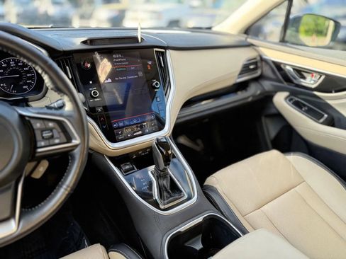 Used 2020 Subaru Outback Limited AWD/4WD image 18