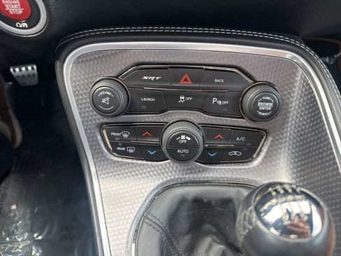 Used 2016 Dodge Challenger SRT Hellcat image 16