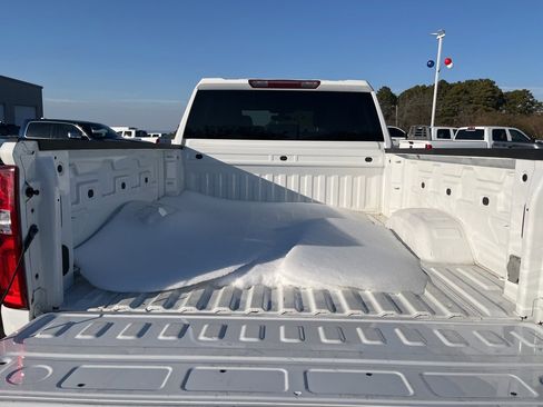 Used 2023 Chevrolet Silverado 2500 LTZ image 11