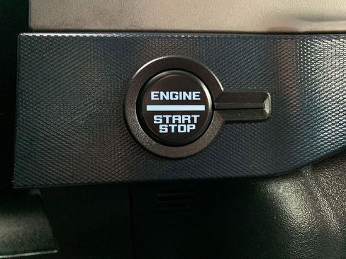 Used 2021 Ford Bronco Outer Banks image 23