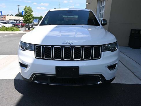 Used 2020 Jeep Grand Cherokee Limited AWD/4WD image 2