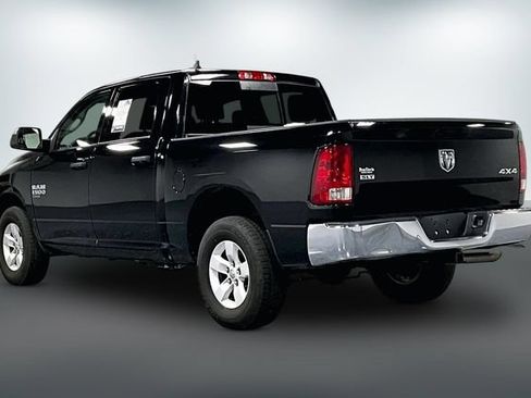 Used 2023 RAM 1500 Classic SLT w/ Trailer & Traction Group AWD/4WD image 5