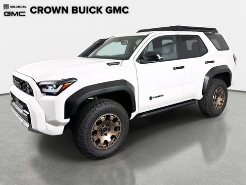 Used 2025 Toyota 4Runner Trailhunter image 1
