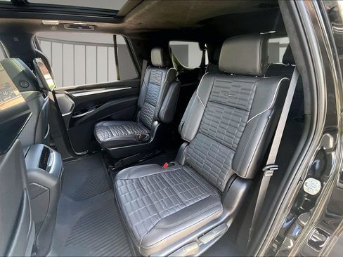 Used 2025 Cadillac Escalade V w/ LPO, Floor Liner Package image 28