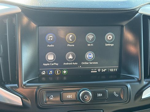 Used 2024 GMC Terrain SLE image 18