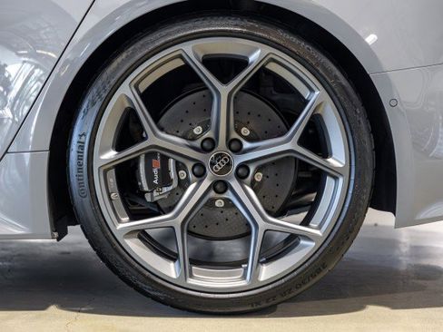 Used 2025 Audi RS 7 Performance image 16