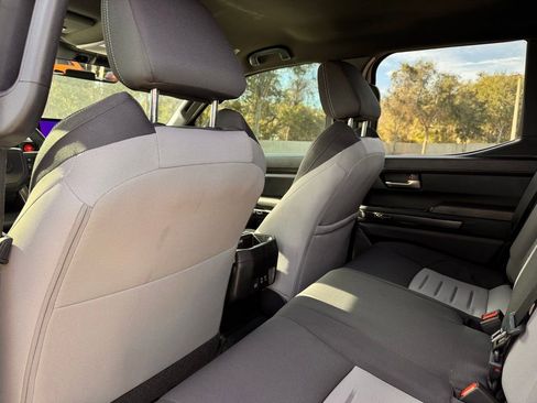 Used 2024 Toyota Tacoma TRD Sport image 18