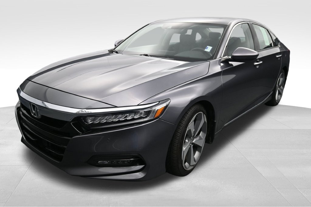 Used 2018 Honda Accord Touring image 10