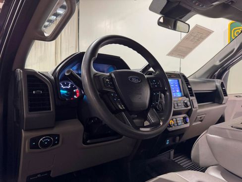 Used 2022 Ford F350 XL w/ Power Equipment Group AWD/4WD image 10