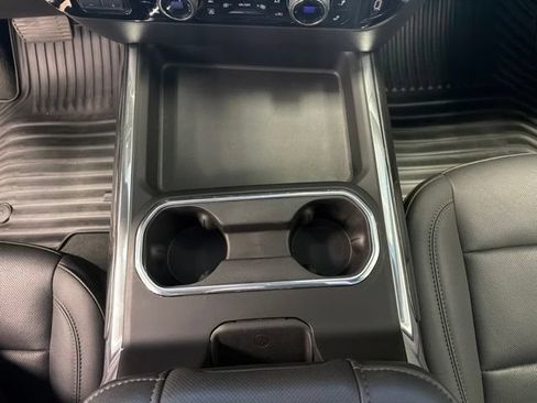 Used 2025 Chevrolet Silverado 3500 LTZ w/ LTZ Plus Package AWD/4WD image 25