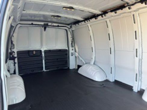 New 2025 Chevrolet Express 2500 w/ Driver Convenience Package image 24