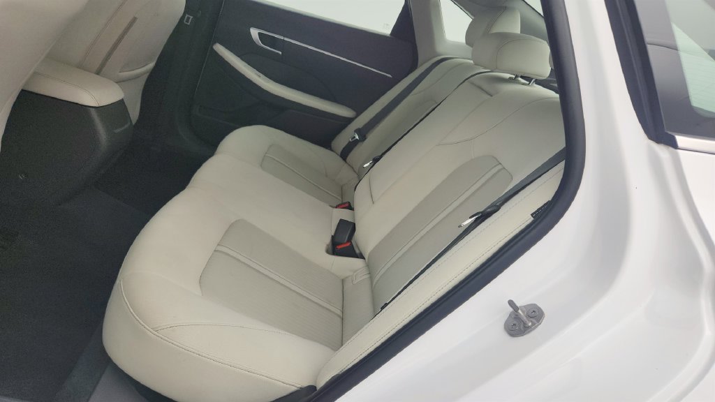 Used 2025 Hyundai Sonata SEL FWD image 23