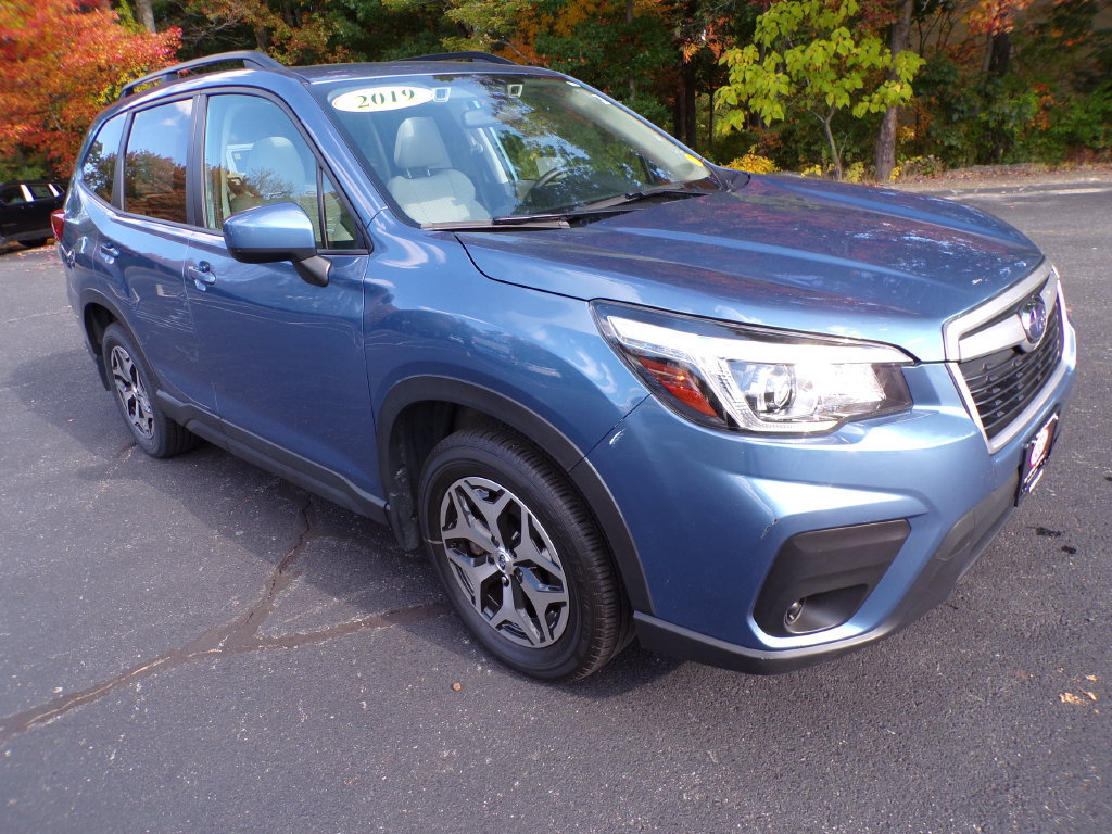 Used 2019 Subaru Forester Premium AWD/4WD image 1