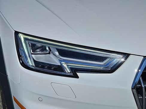 Used 2019 Audi A4 2.0T allroad Premium Plus w/ Premium Plus Package image 10