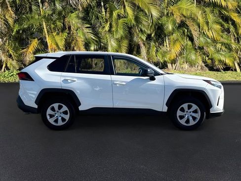 Used 2025 Toyota RAV4 LE FWD image 4