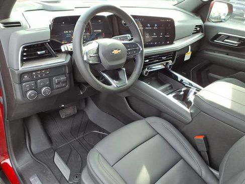 New 2026 Chevrolet Suburban LT w/ Comfort Package image 5