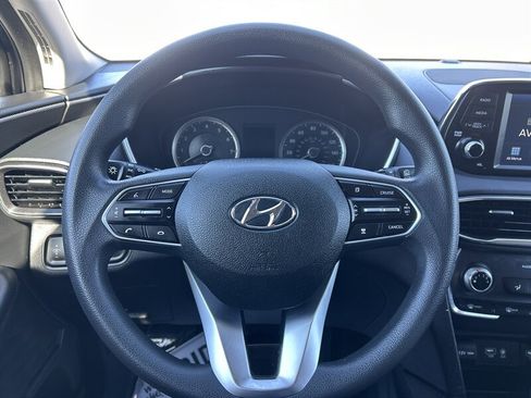 Used 2019 Hyundai Santa Fe SE image 13