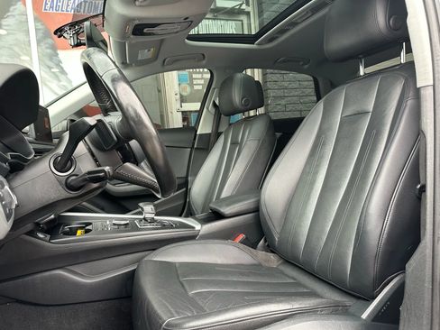 Used 2017 Audi A4 2.0T Premium image 10