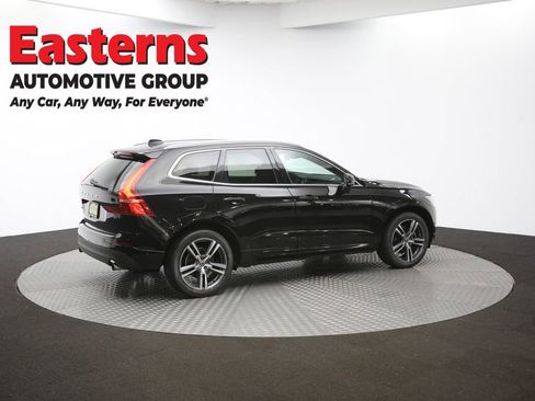 Used 2019 Volvo XC60 T5 Momentum w/ Multimedia Package image 71