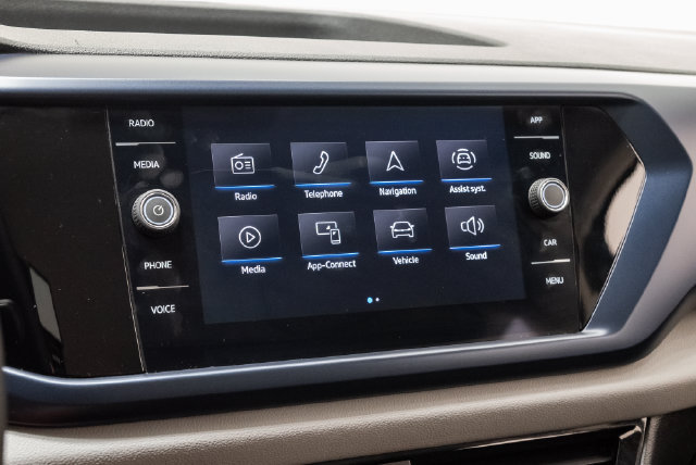 Used 2023 Volkswagen Taos SE w/ Black Wheel Package FWD image 17