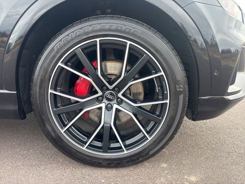 Used 2019 Audi Q8 Premium Plus AWD/4WD image 33