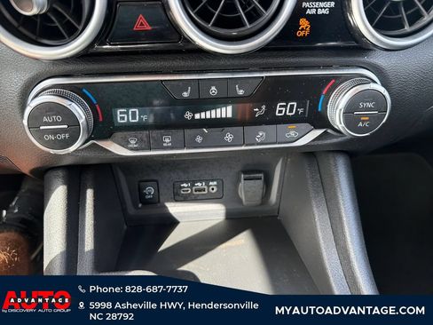 Used 2025 Nissan Sentra SV w/ All-Weather Package FWD image 18