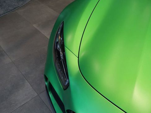 Used 2020 Mercedes-Benz AMG GT R image 19