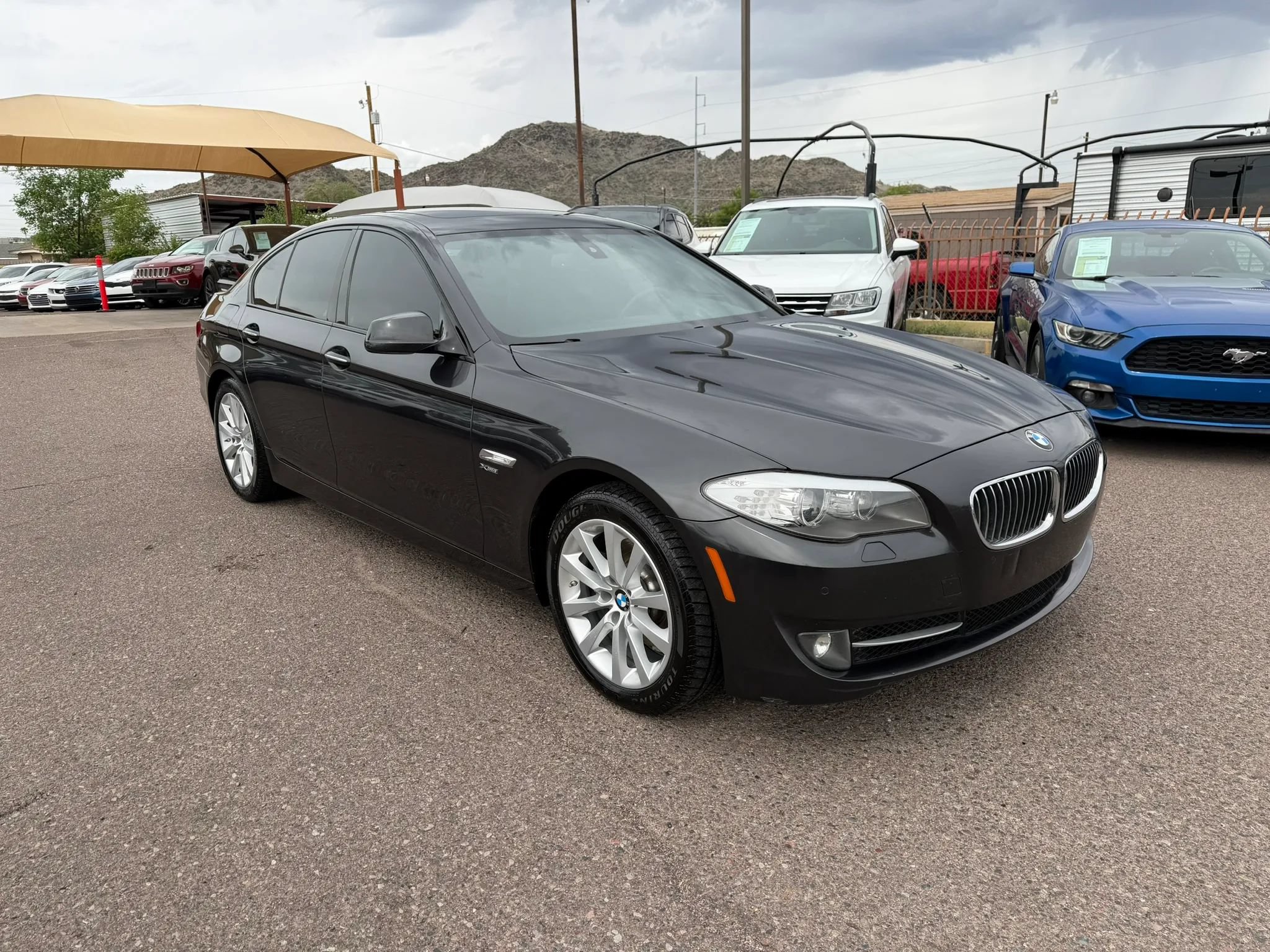 Used 2012 BMW 528i xDrive Sedan AWD/4WD image 3