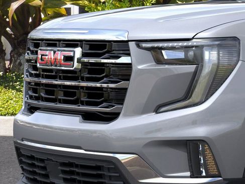 New 2025 GMC Acadia Elevation w/ Elevation Premium Package image 13