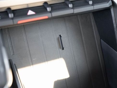 Used 2022 Toyota Tundra SR5 image 32