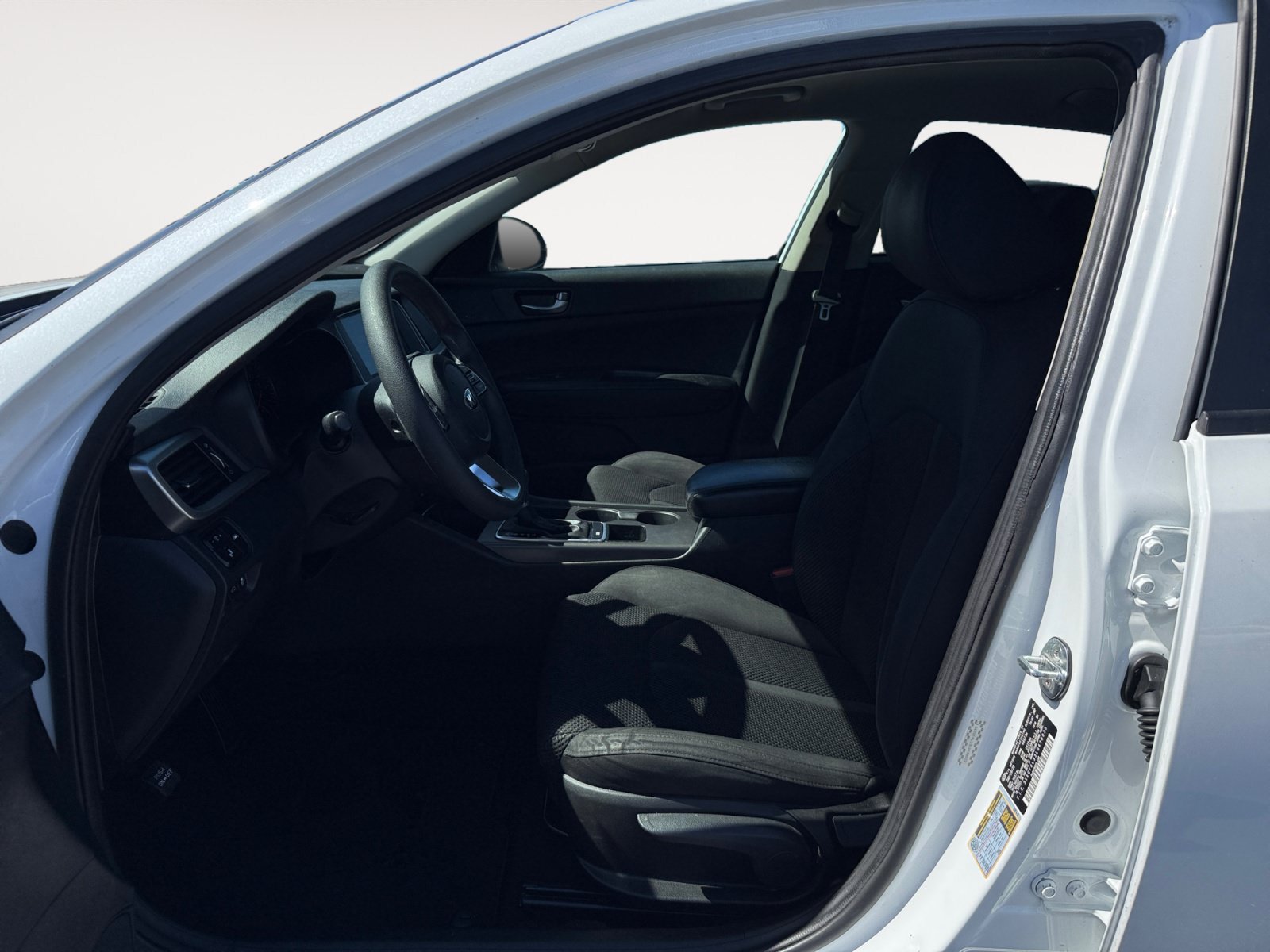 Used 2020 Kia Optima LX FWD image 10