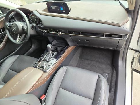 Certified 2025 MAZDA CX-30 AWD 2.5 S w/ Premium Package image 21