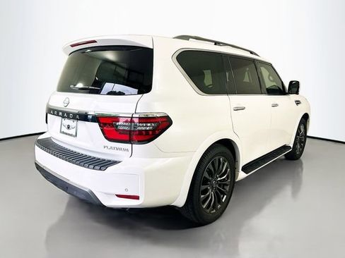 Used 2024 Nissan Armada Platinum w/ Captain's Chairs Package RWD image 5