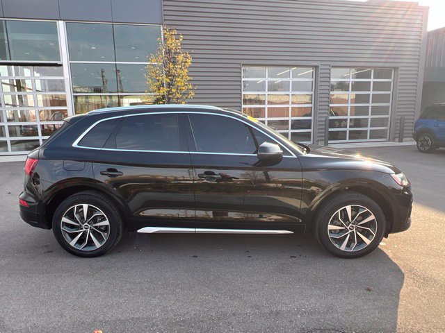 Used 2021 Audi Q5 2.0T Premium Plus w/ Premium Plus Package AWD/4WD image 4