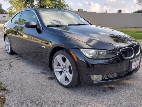 Used 2008 BMW 335xi Coupe w/ Premium Pkg image 3