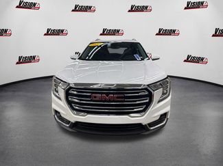 Used 2024 GMC Terrain SLT video 2