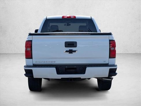 Used 2018 Chevrolet Silverado 1500 LT w/ All Star Edition AWD/4WD image 6