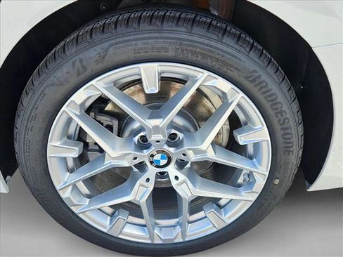 New 2026 BMW 330i Sedan image 10